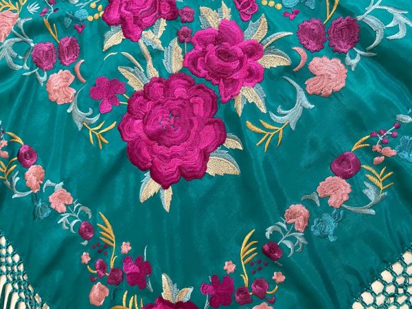 Mantoncillo flamenca modelo Martina con fucsia - Imagen 2