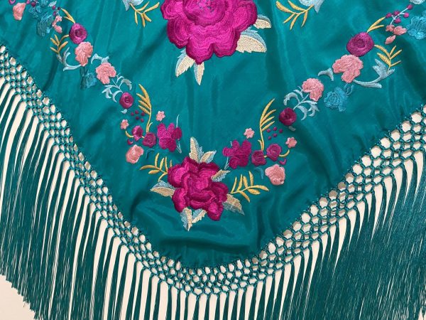 Mantoncillo flamenca modelo Martina con fucsia - Imagen 3