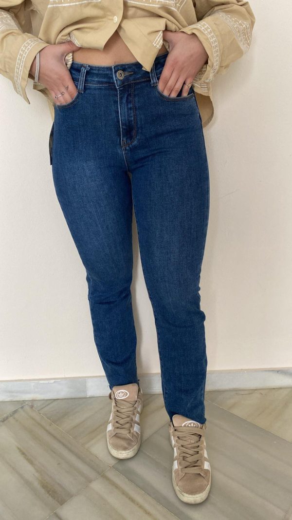 Vaquero oscuro recto