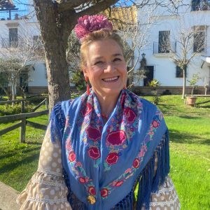 Mantoncillo  flamenca modelo Adriana