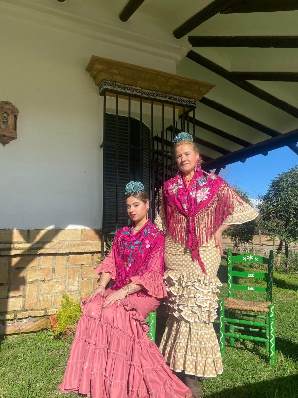 Mantoncillo de flamenca modelo Lucia - Imagen 4