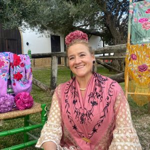 Mantoncillo de flamenca modelo Gabriela maquillaje
