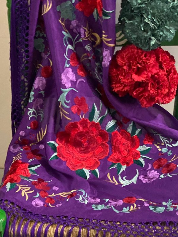 Mantoncillo de flamenca modelo Martina morado con rojo - Imagen 2