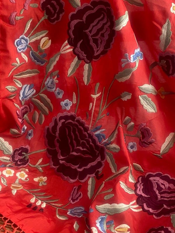 Mantoncillo de flamenca modelo Daniela con burdeos - Imagen 3