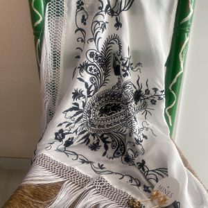 Mantoncillo de flamenca modelo Gabriela blanco