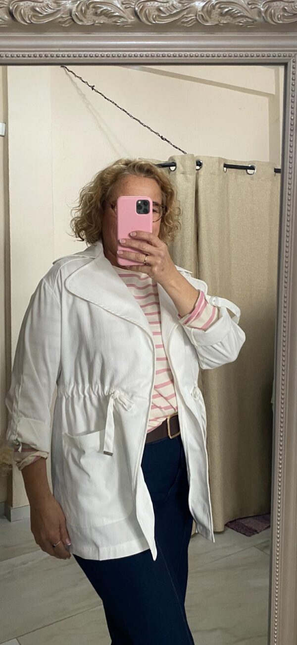 Parka  color blanco - Imagen 4