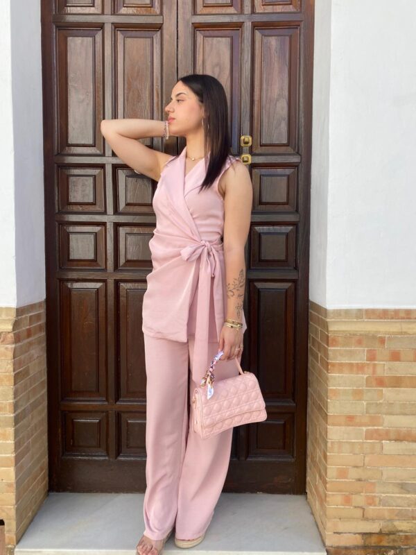 Conjunto de chaqueta y pantalón - Imagen 3