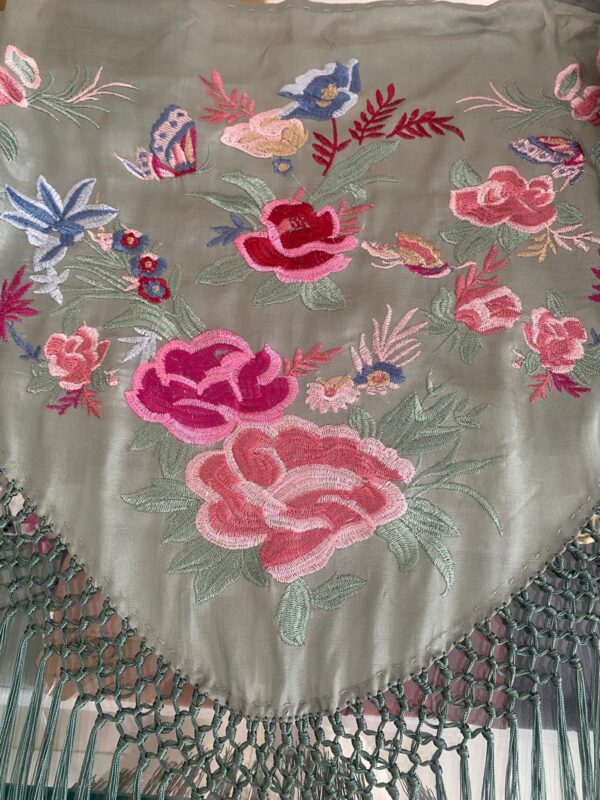 Mantocillo de niña - Imagen 3