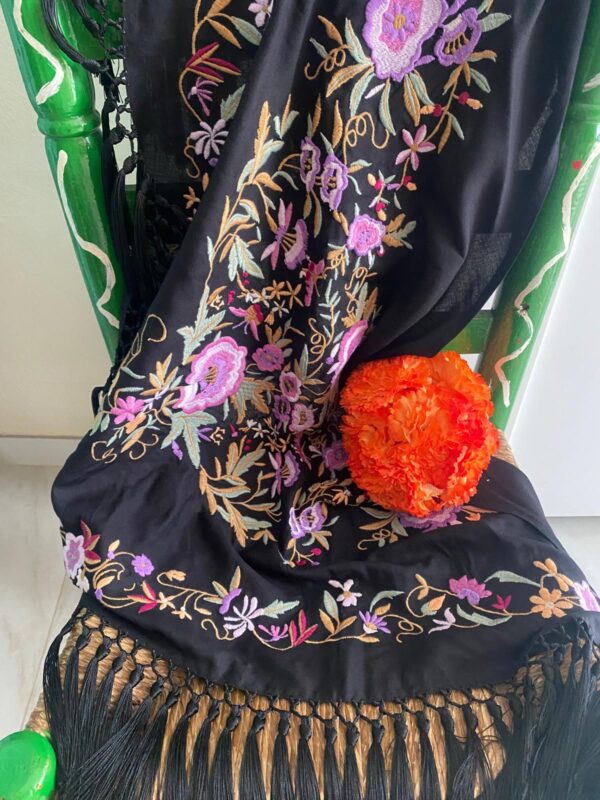 Mantoncillo modelo Vega con malva