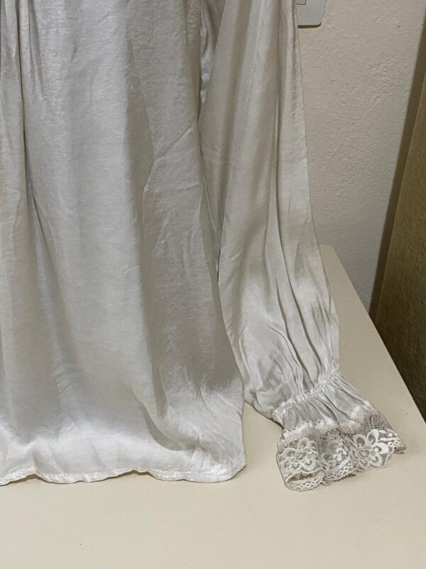 Blusa de encaje - Imagen 4