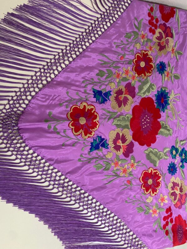 Mantoncillo de flamenca modelo Manuela con rojo - Imagen 2