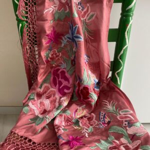 Mantoncillo de flamenca modelo Anastasia rosa empolvado