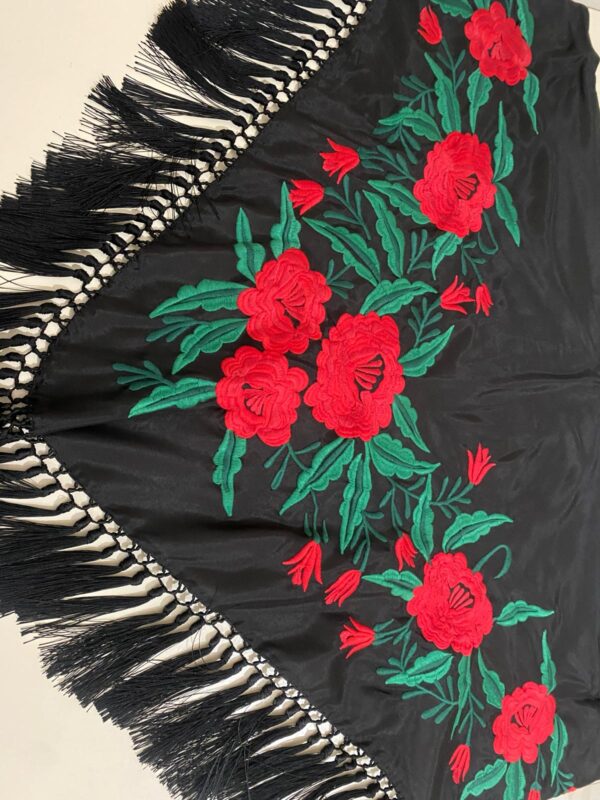 Mantoncillo de flamenca modelo Flavia con rojo - Imagen 2