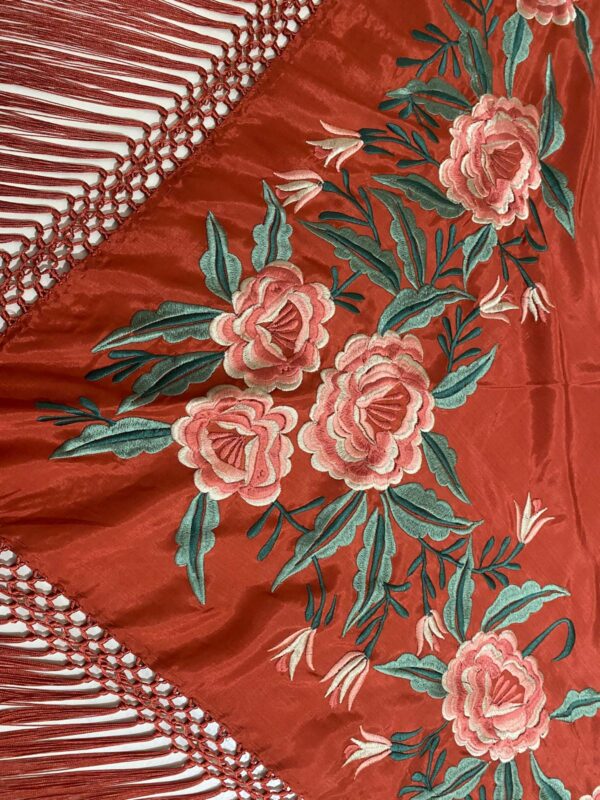 Mantoncillo de flamenca modelo Luz con naranja - Imagen 2