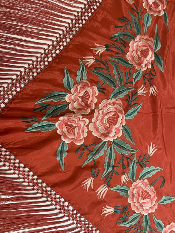 Mantoncillo de flamenca modelo Luz con naranja - Imagen 4