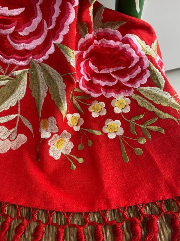 Mantoncillo de flamenca modelo Marina rojo - Imagen 3