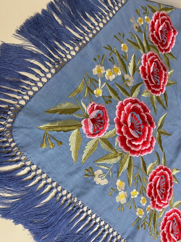 Mantoncillo de flamenca modelo Marina ducado - Imagen 3