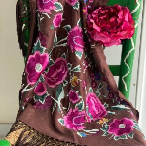 Mantoncillo de flamenca modelo Inés marrón chocolate