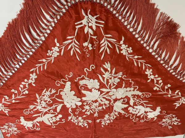 Mantoncillo de flamenca modelo Daniela en terracota - Imagen 3