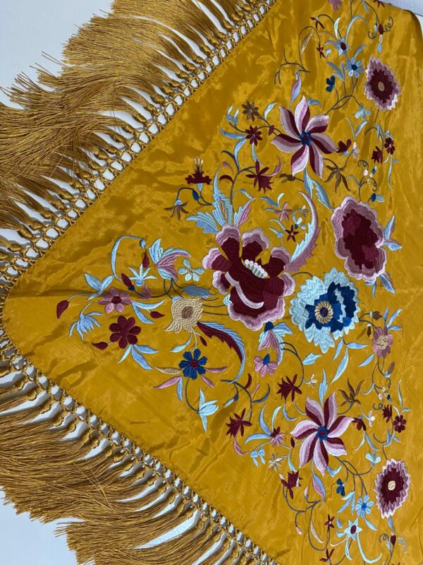 Mantoncillo de flamenca modelo Carlota en mostaza - Imagen 2