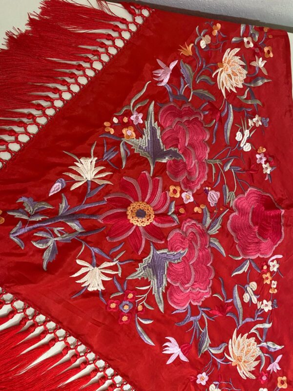 Mantoncillo de flamenca modelo Fabiola coral - Imagen 5