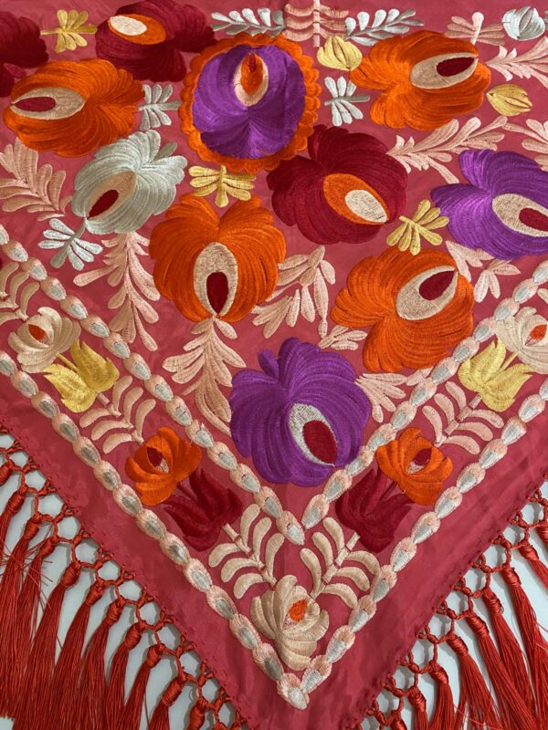 Mantoncillo de flamenca modelo Marta coral - Imagen 2