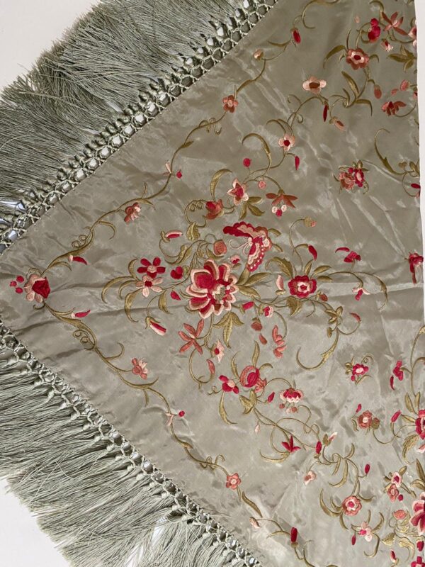 Mantoncillo de flamenca modelo Carmen - Imagen 2