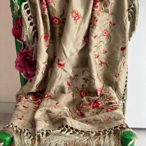 Mantoncillo de flamenca modelo Carmen