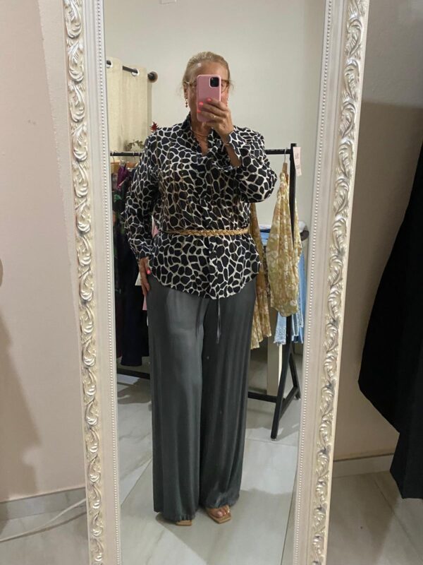 Blusa brillo negra - Imagen 2