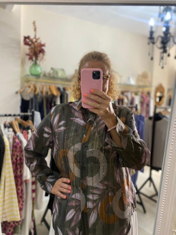 Blusa brillo en verde